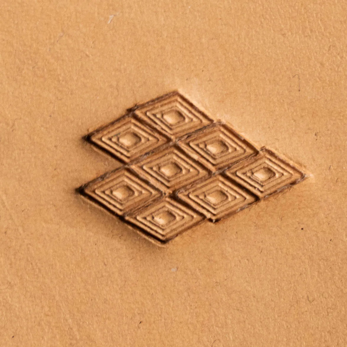 LT280 Geometric Leather Stamping Tool–Diamond Cubes Geometric 10x5mm (2/5" x 1/5")