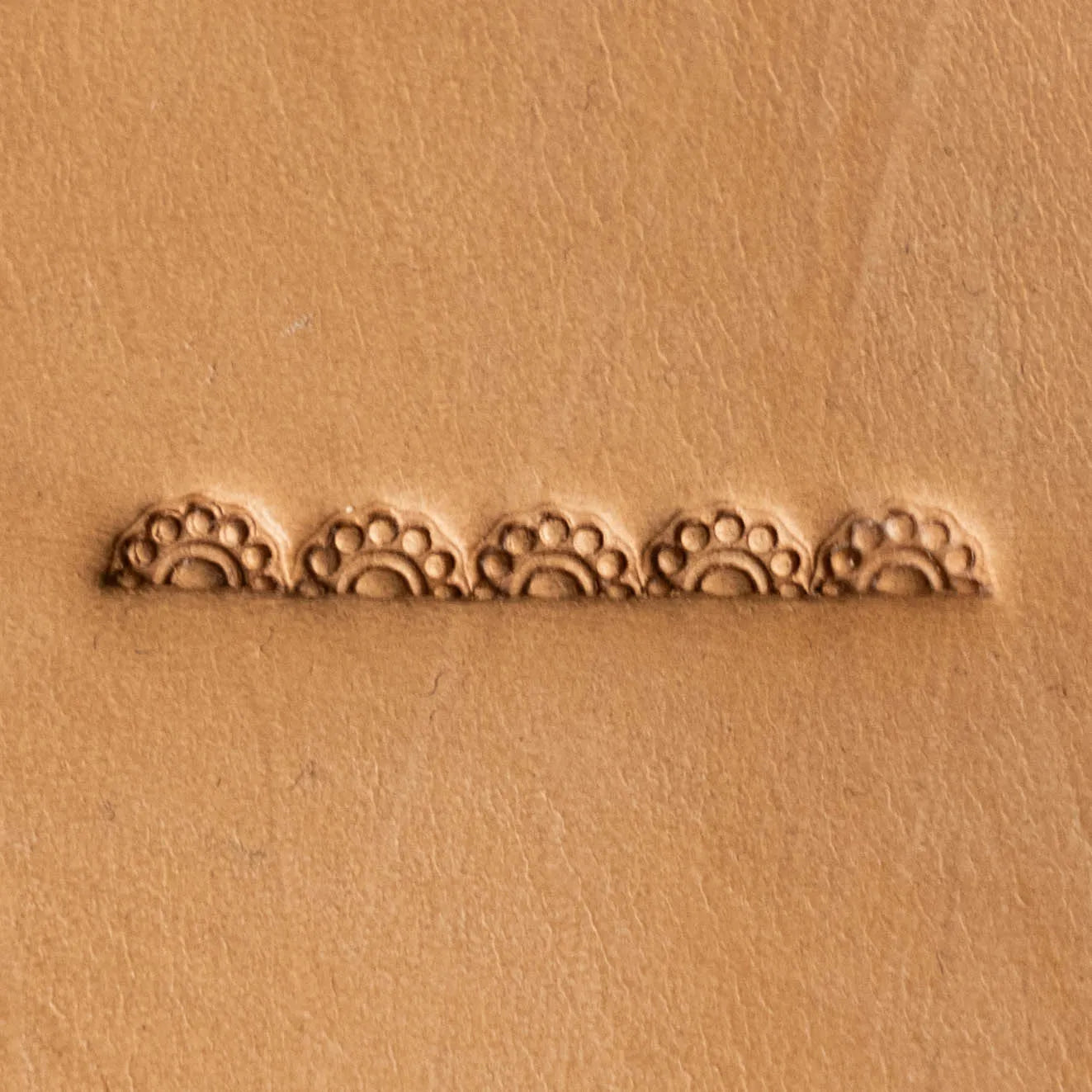 LT281 Scallop Border Leather Stamping Tool– Scallop Border 07x04mm (1/4x3/16")