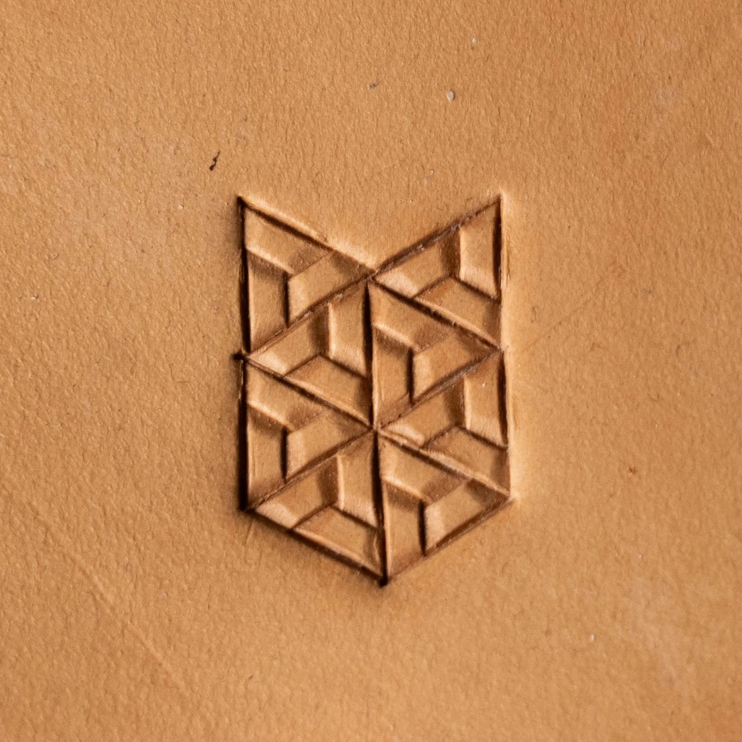 LT282 Geometric Leather Stamping Tool–3D Illusion Geometric 11x10mm (7/16x3/8")