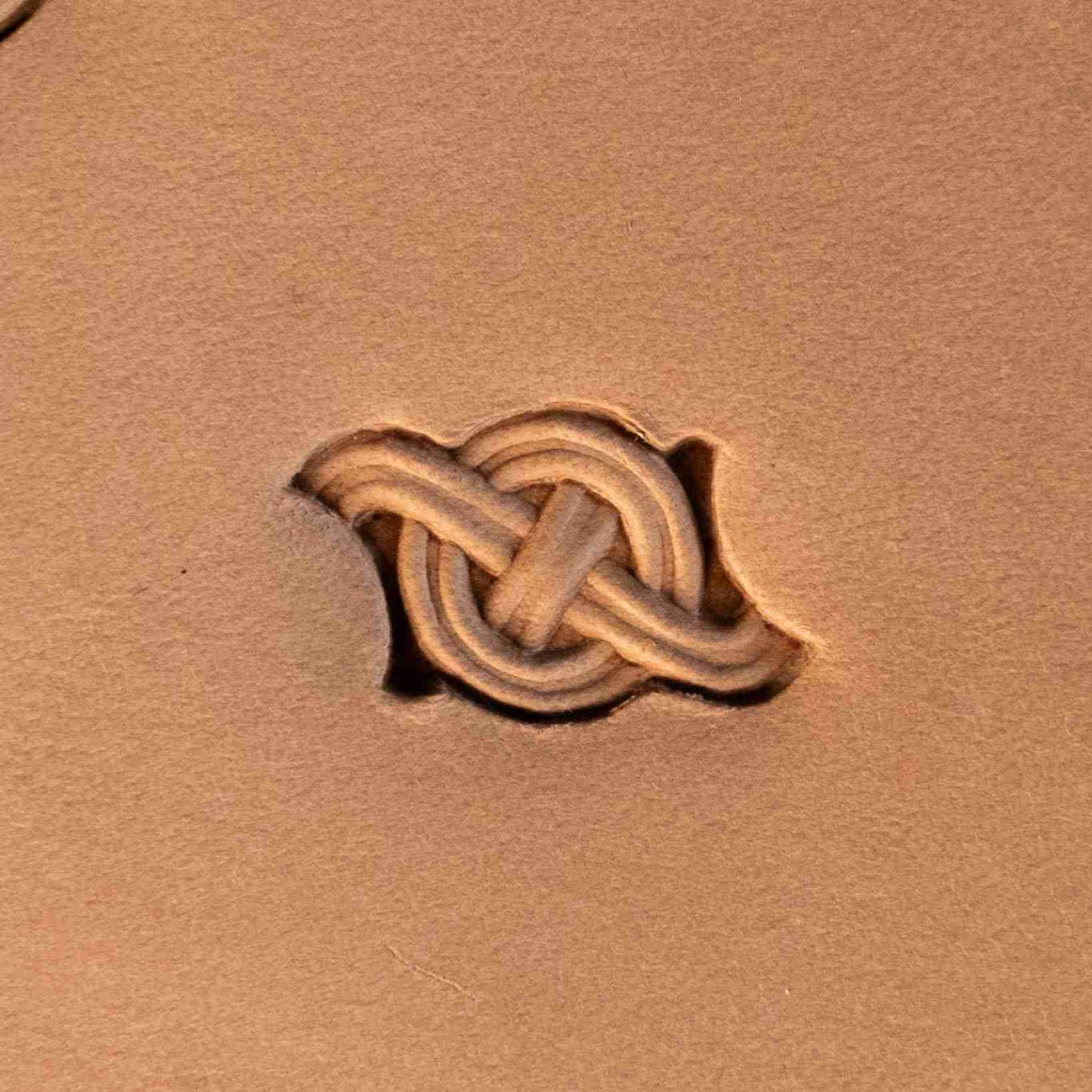 LT423 Celtic Knot Leather Stamping Tool– Celtic Knot 17x12mm (2/3" x 7/15")