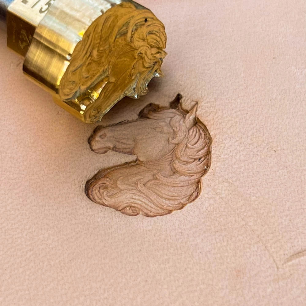 LT533 Horse Leather Stamping Tool–Flowing Mane Horse 22x18mm (13/15" x 5/7")
