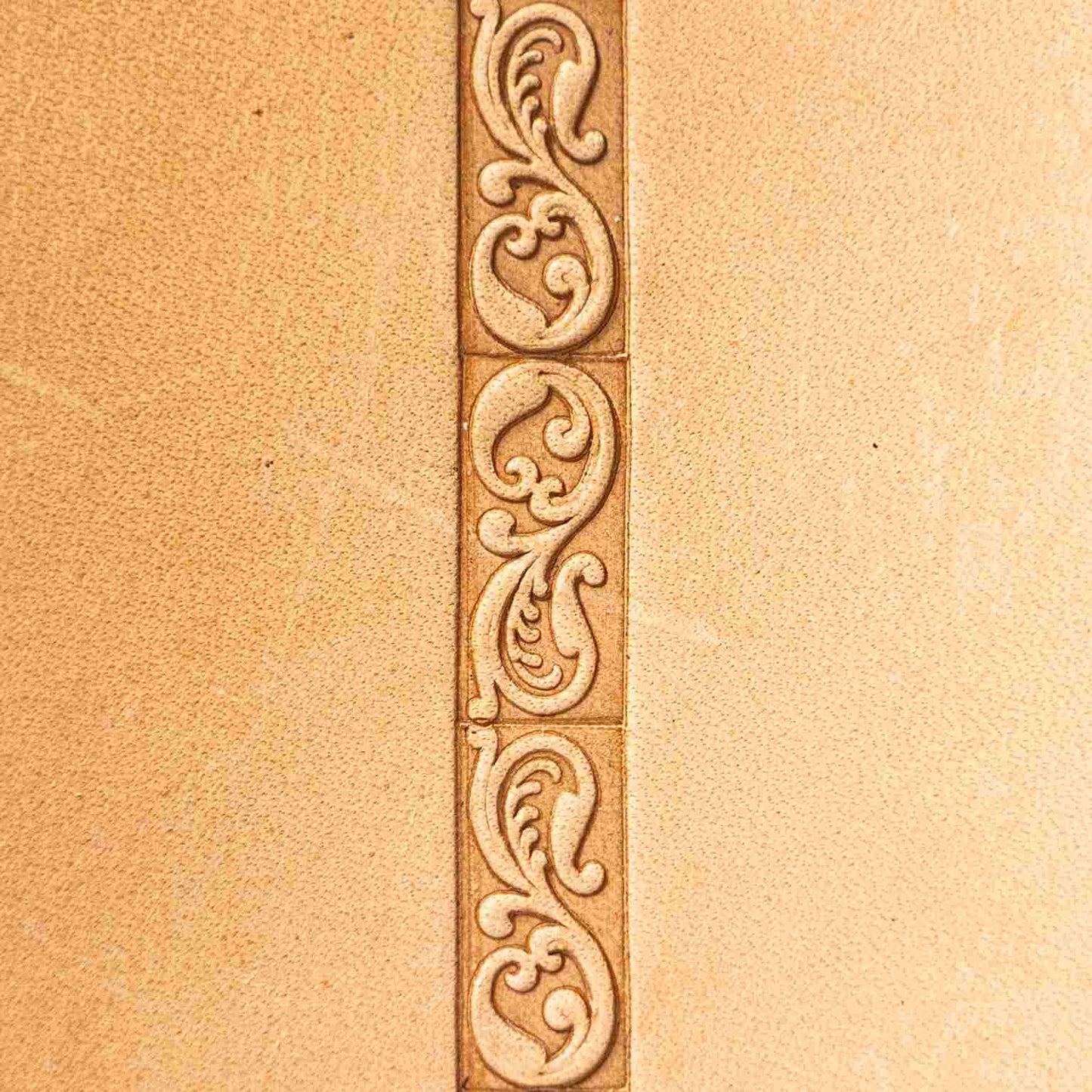 LT147AB Ornamental Border 1 Leather Stamping Tool– Ornamental Border 1 19x9mm (3/4" x 5/14")