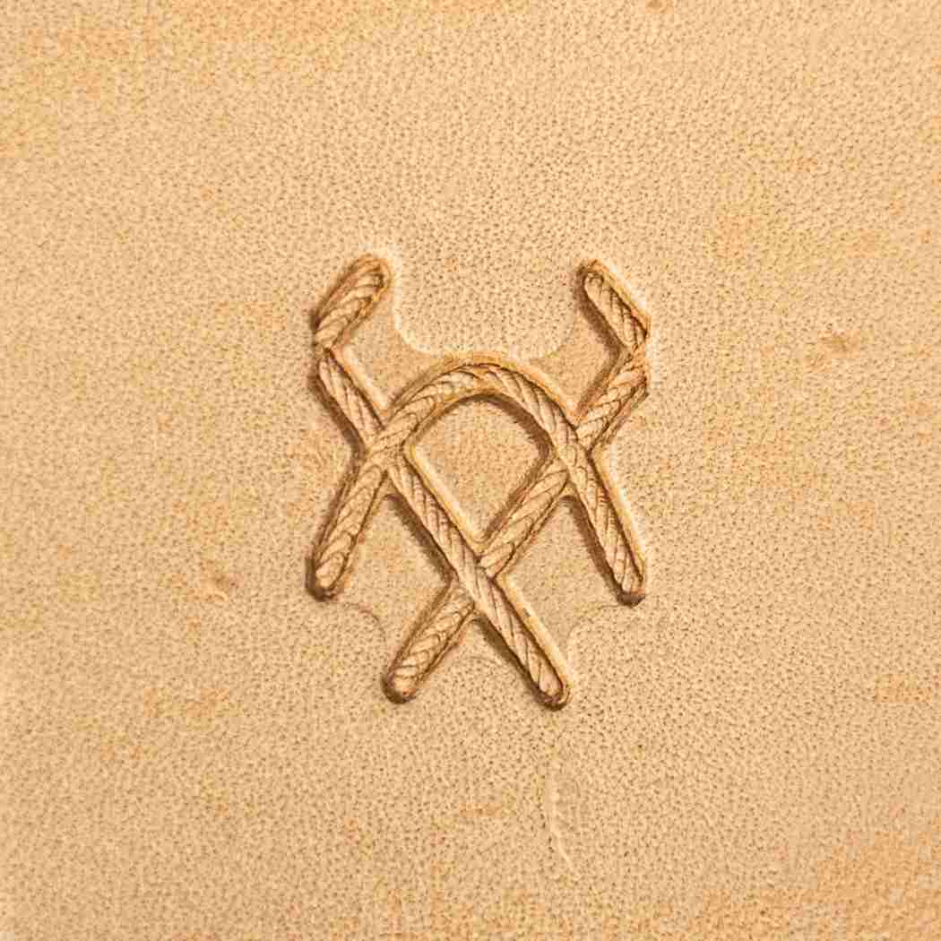 LT091 Geometric Leather Stamping Tool–Interlaced Lines Geometric 18x14mm (5/7" x 5/9")