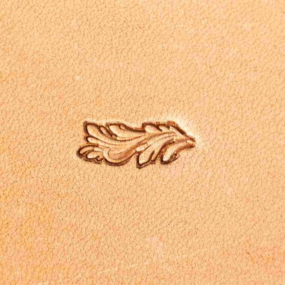 LT153 Oak Leaf Leather Stamping Tool–Embossed Border Oak Leaf 14x6mm (5/9" x 3/13")