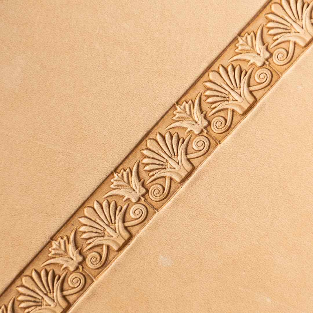 LT161 Ornamental Border Leather Stamping Tool– Ornamental Border 17x11mm (2/3" x 7/16")