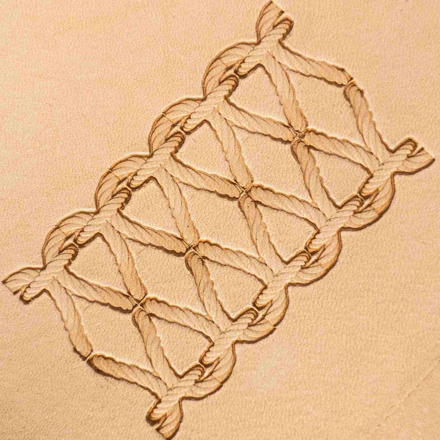LT098 Stitches Leather Stamping Tool–Rope Style Stitches 17x12mm (2/3" x 7/15")