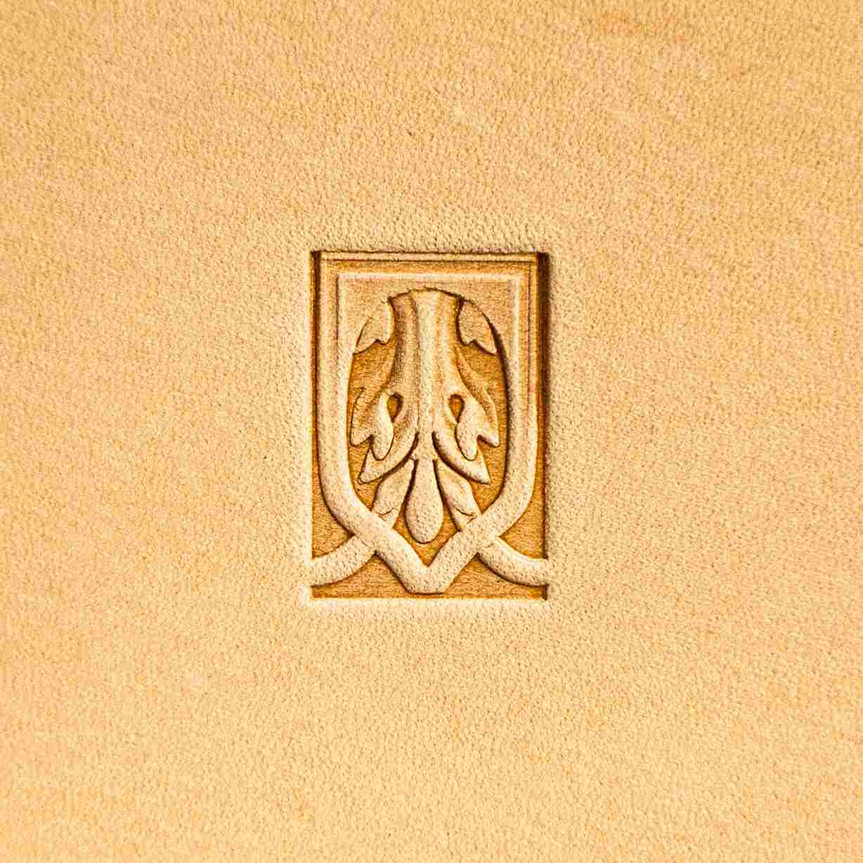 LT142 Oak Leaf Leather Stamping Tool–Gothic Arch Oak Leaf 18x12mm (5/7" x 7/15")