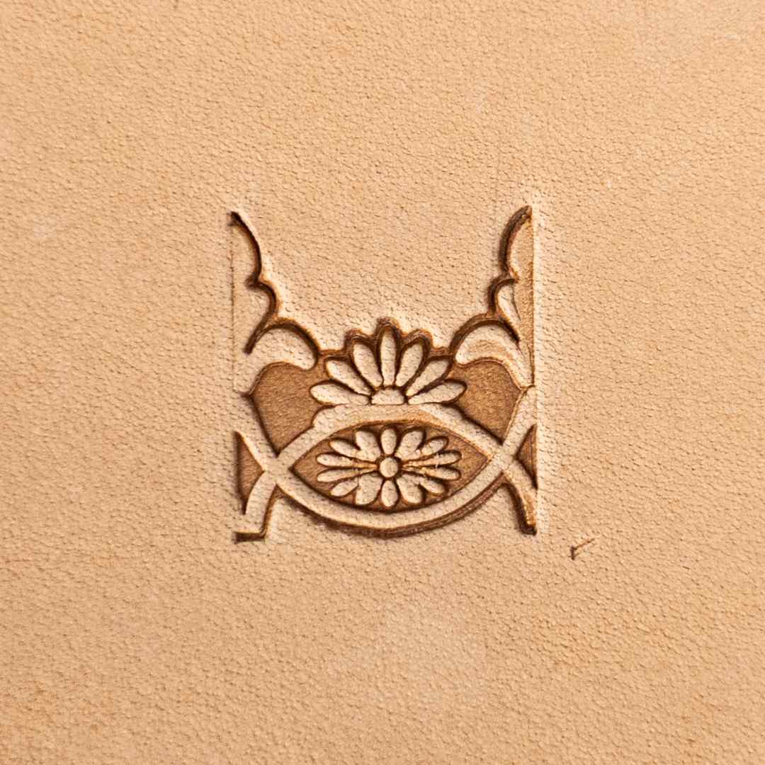 LT163 Flower Leather Stamping Tool–Floral Border Flower 16x15mm (5/8" x 7/12")