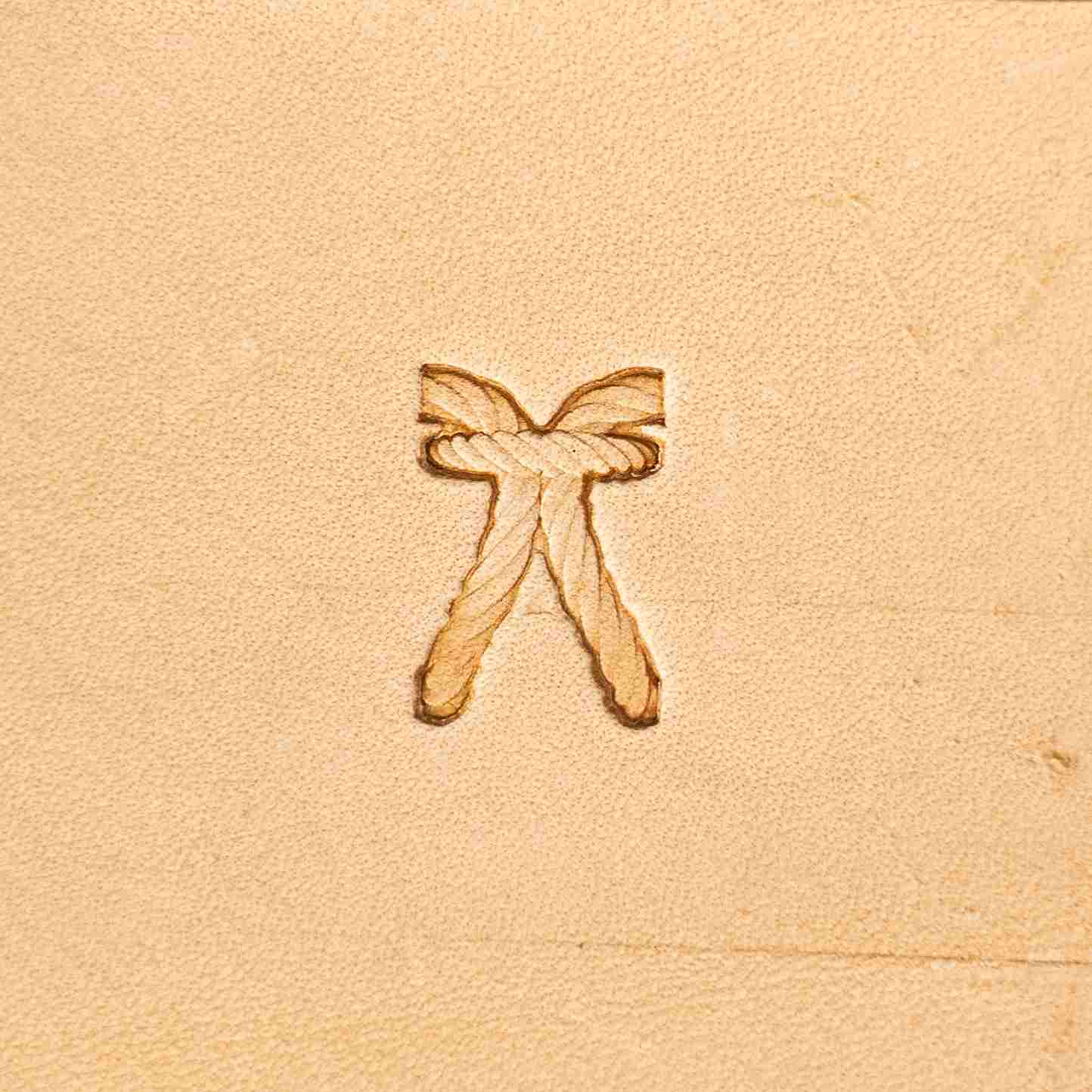 LT098 Stitches Leather Stamping Tool–Rope Style Stitches 17x12mm (2/3" x 7/15")