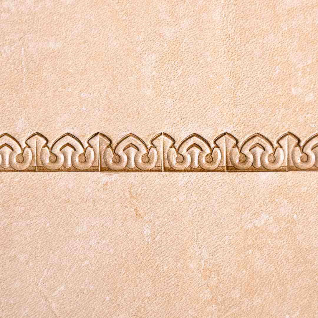 LT082 Ornate Border Leather Stamping Tool– Ornate Shape