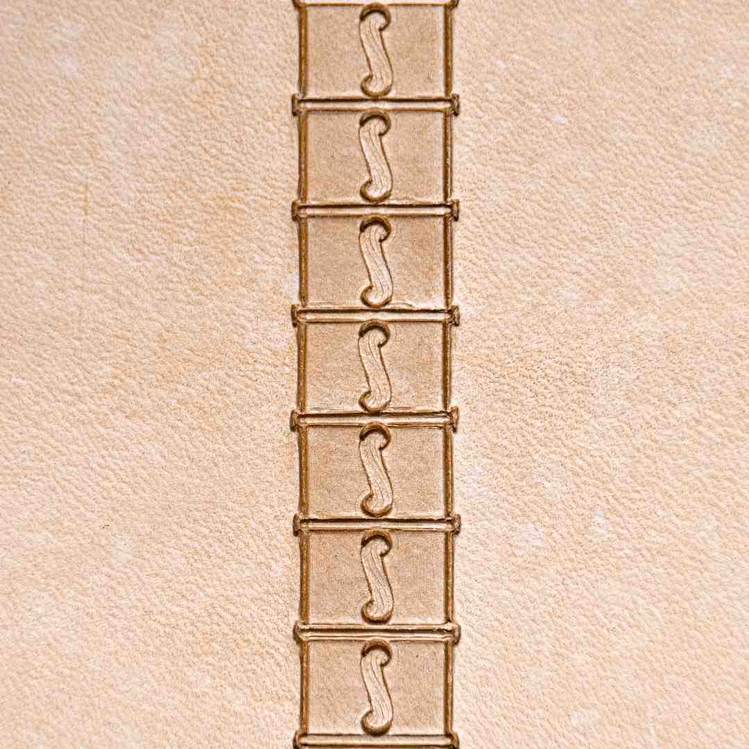 LT087 Stitches Leather Stamping Tool–Boxed Line Stitches 12x9mm (7/15" x 5/14")