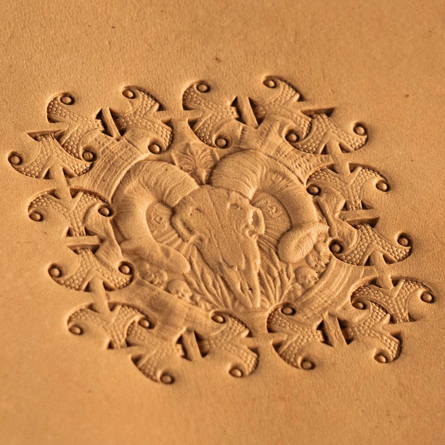 BP102 Bumper Tool Leather Embossing-65x60mm