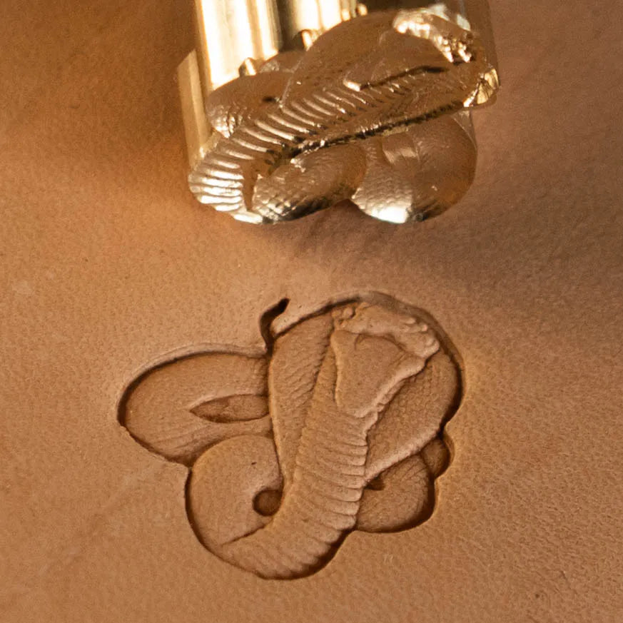 LT649 Snake Leather Stamping Tool–Cobra Snake 18x20mm (5/7" x 11/14")