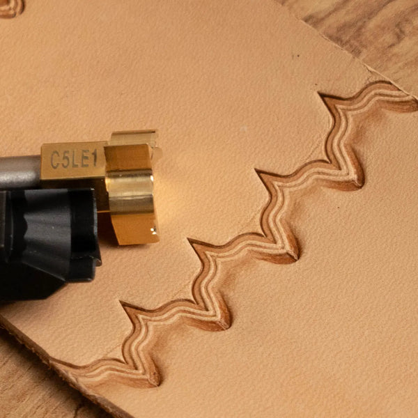 C5LE1 Decorative Brass Edge Cutter Stamp – 16x18mm