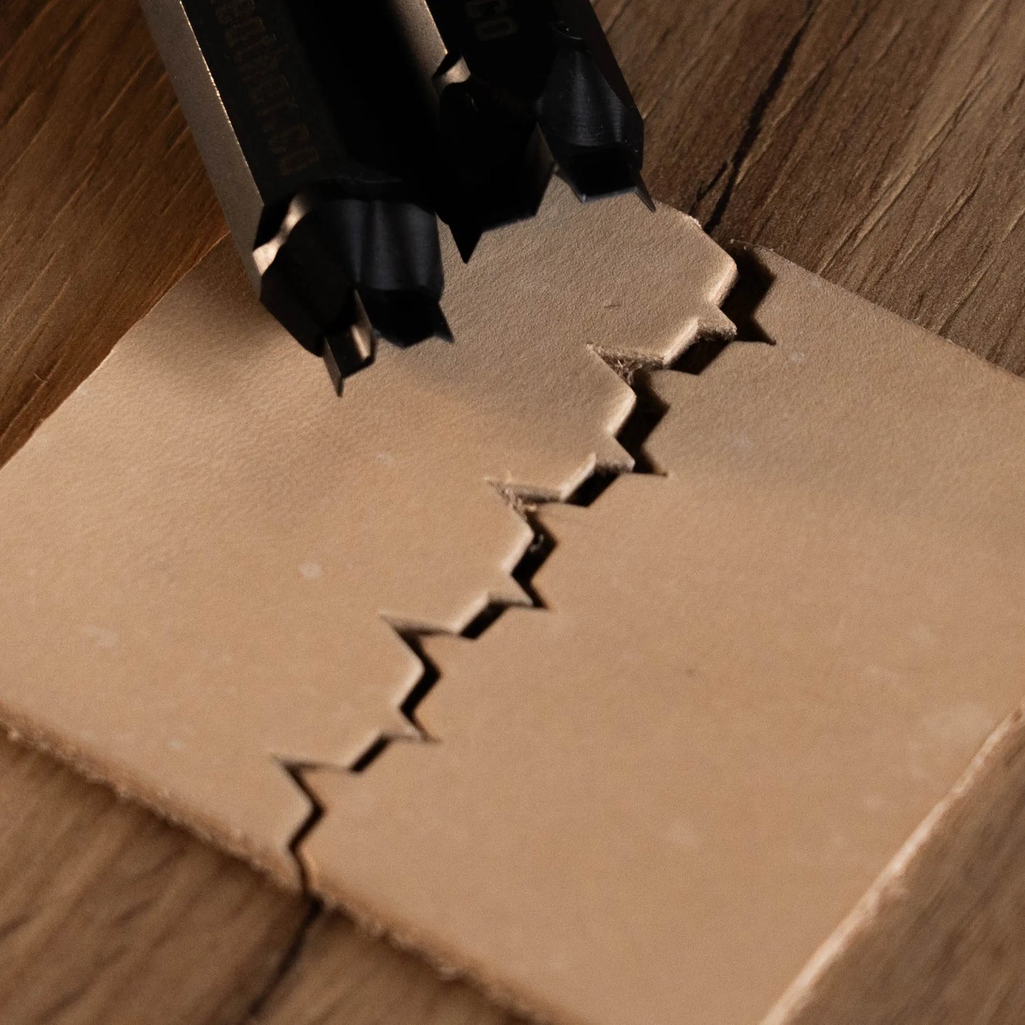 CT004 Leather Edge Cutter