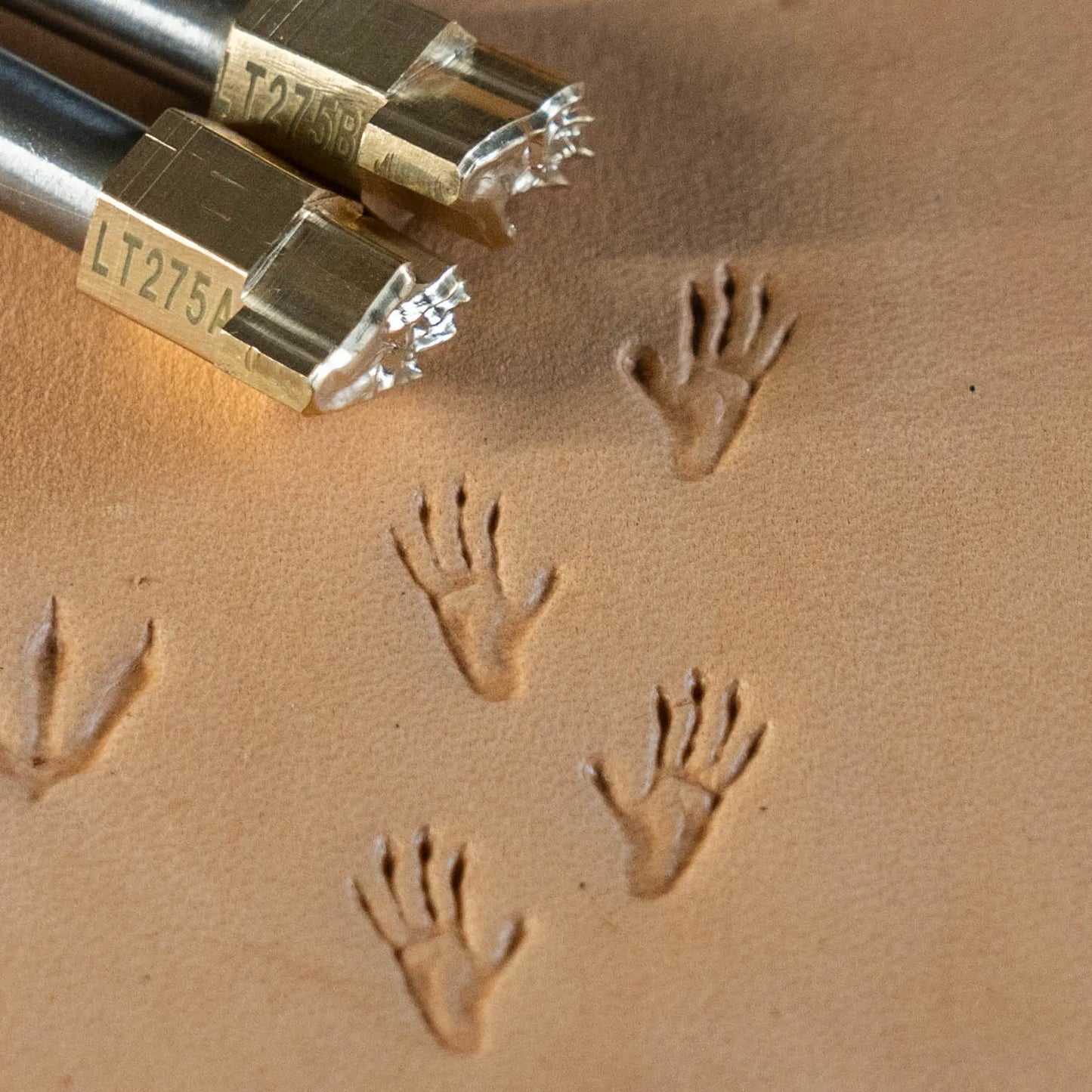 LT275A+B Footprint Leather Stamping Tool–Monkey Tracks Footprint 09x16mm (5/14" x 5/8")