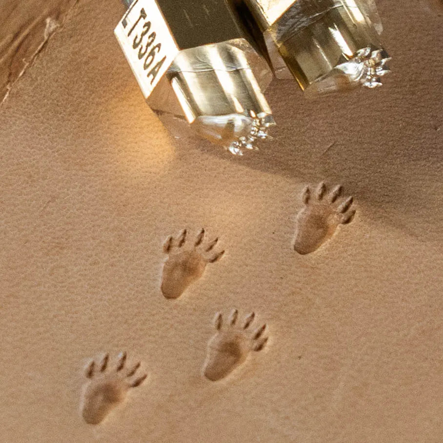 LT336A+B Bear Leather Stamping Tool–Tracks Paw Bear 07x10mm (3/11" x 2/5")