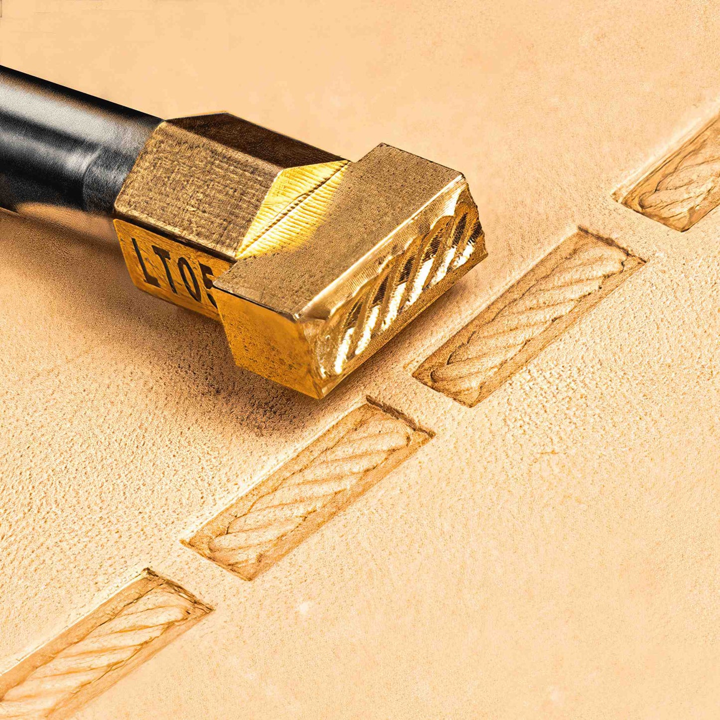 Geometric Leather Stamp – Rope Rectangles
