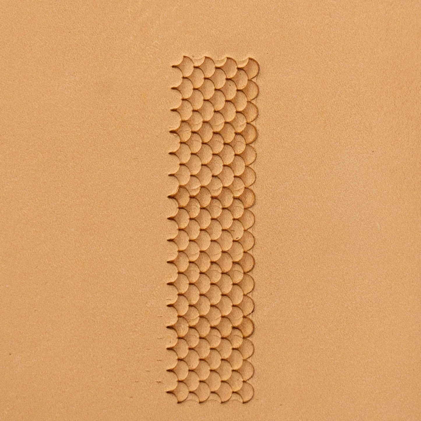 LT317 Scale Texture Leather Stamping Tool– Scale Texture 17x17mm (2/3" x 2/3")