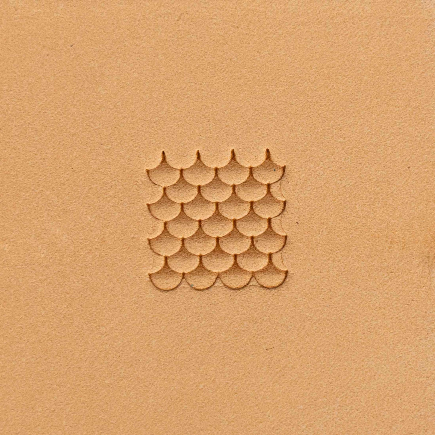 LT317 Scale Texture Leather Stamping Tool– Scale Texture 17x17mm (2/3" x 2/3")