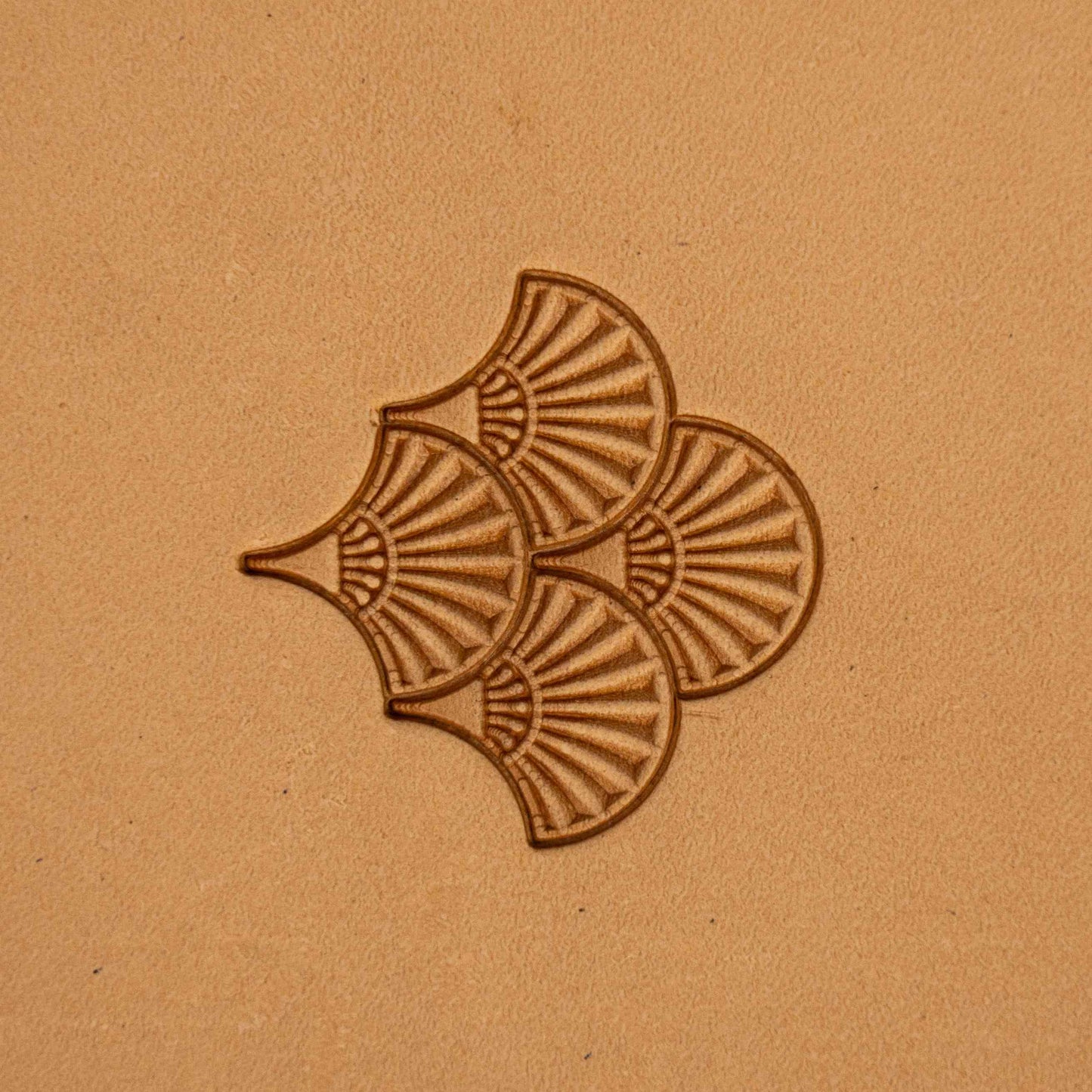 LT322 Geometric Leather Stamping Tool–Fan Shape Geometric 15x15mm (7/12" x 7/12")