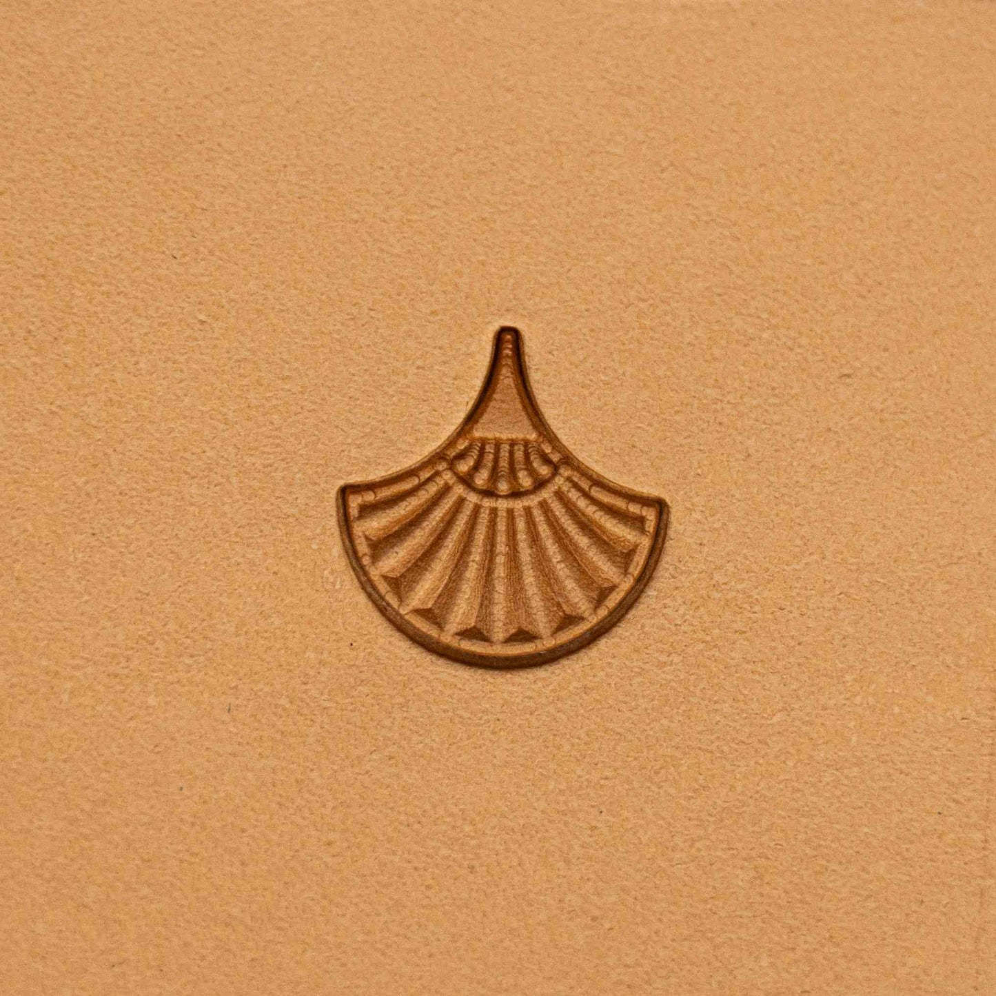 LT322 Geometric Leather Stamping Tool–Fan Shape Geometric 15x15mm (7/12" x 7/12")