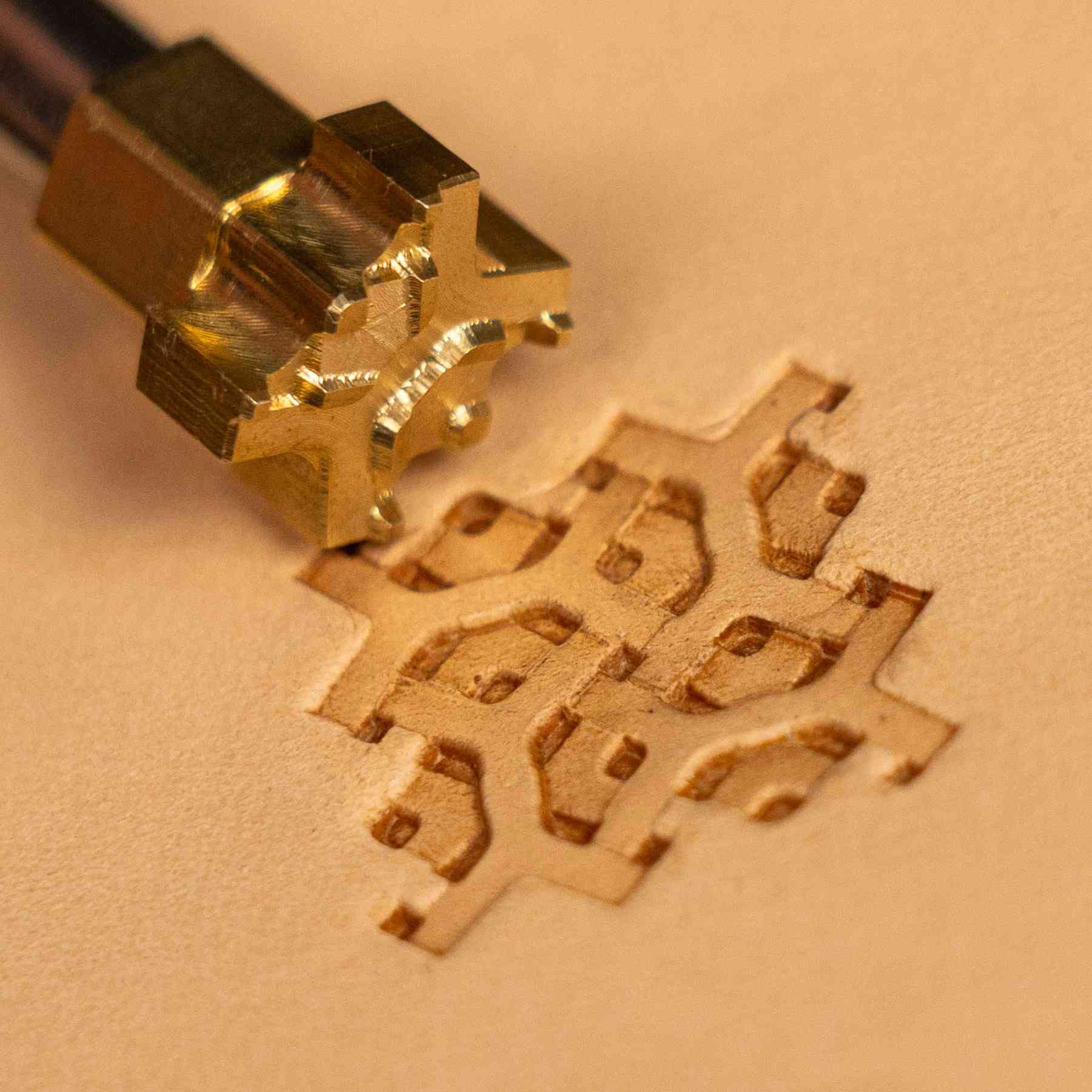 Geometric Leather Stamp – Ornate Lines