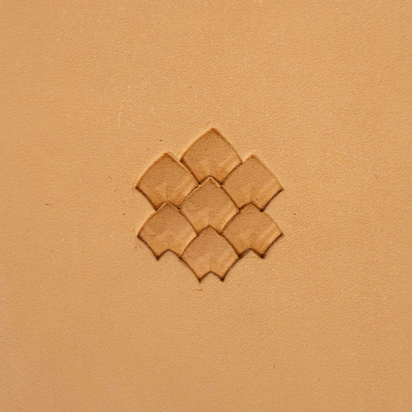 LT366 Basket Weave Leather Stamping Tool–Curved Tiles Basket Weave 11x10mm (7/16" x 2/5")