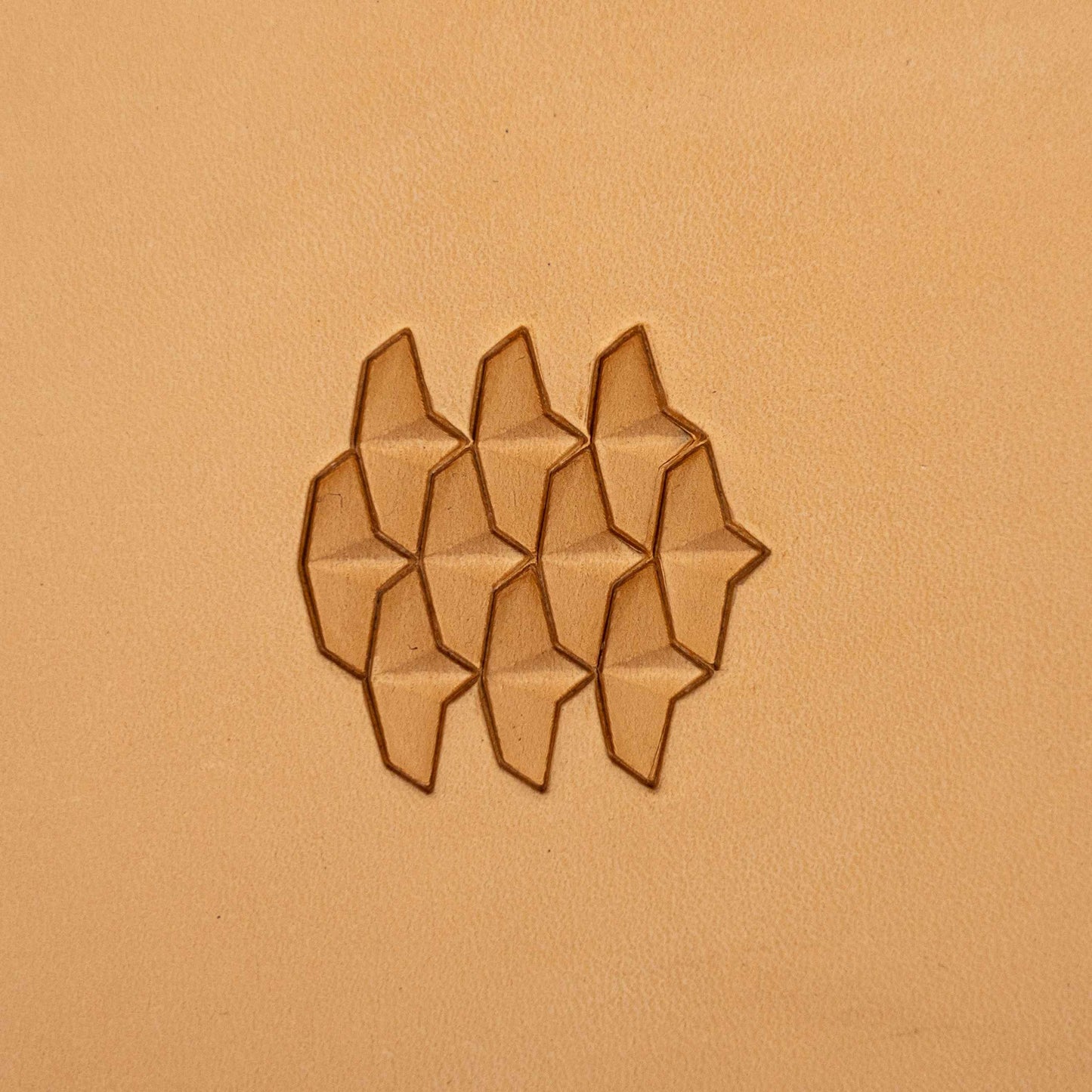 LT367 Scaled Texture Leather Stamping Tool– Scaled Texture 15x8mm (7/12" x 5/16")