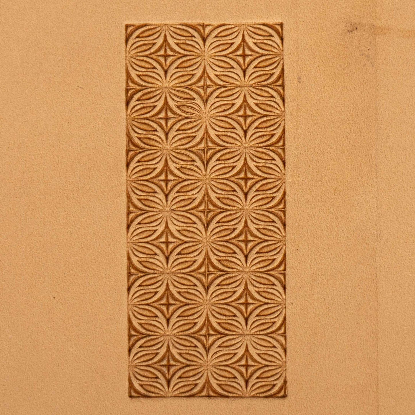 LT370 Floral Geometry Leather Stamping Tool– Floral Geometry 14x11mm (5/9" x 7/16")