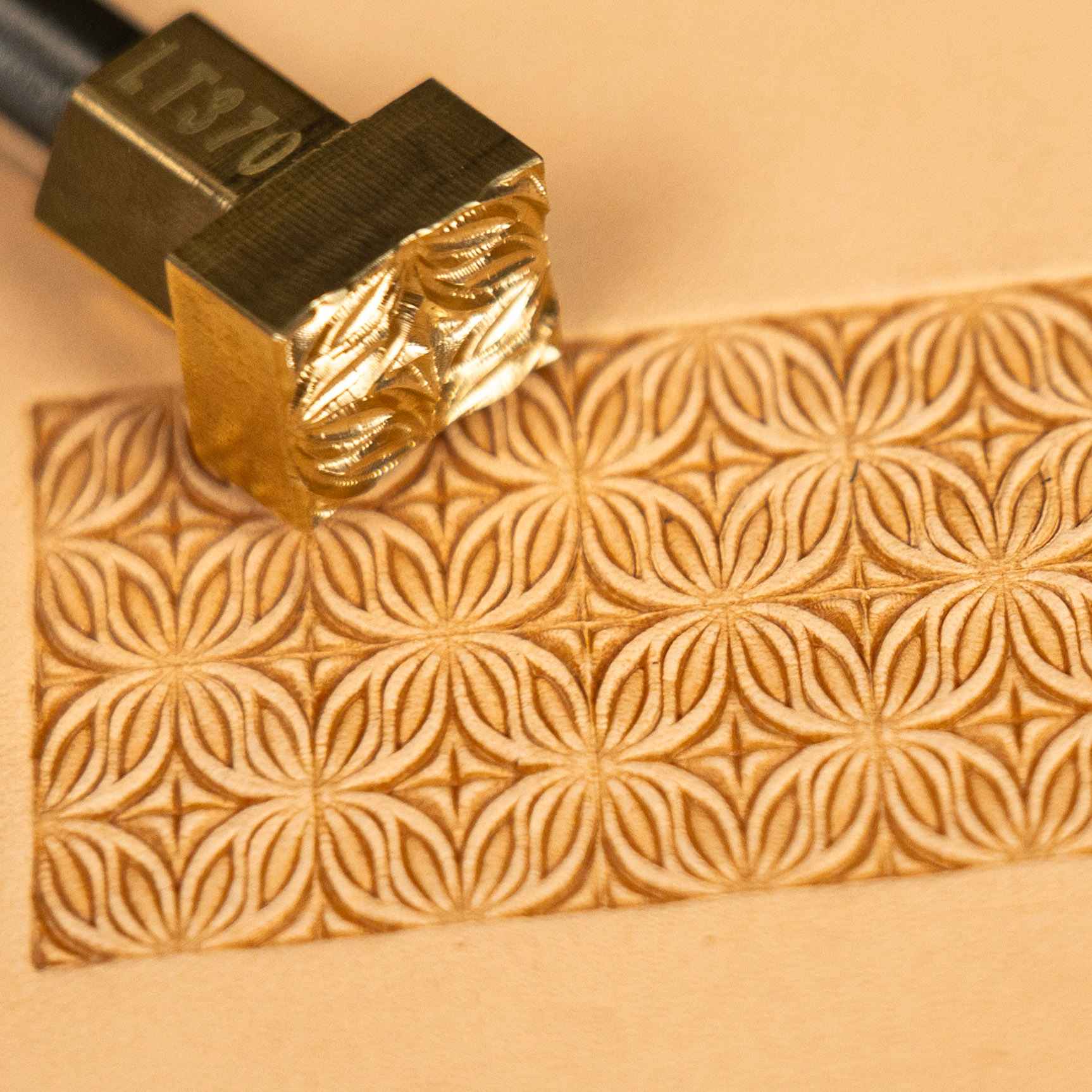 Pattern Leather Stamp – Floral Geometry