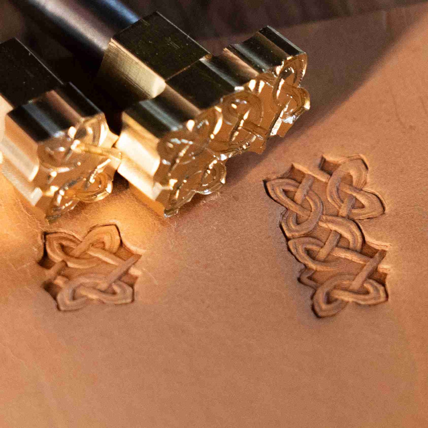 LT266 Celtic Leather Stamping Tool– Celtic Knot