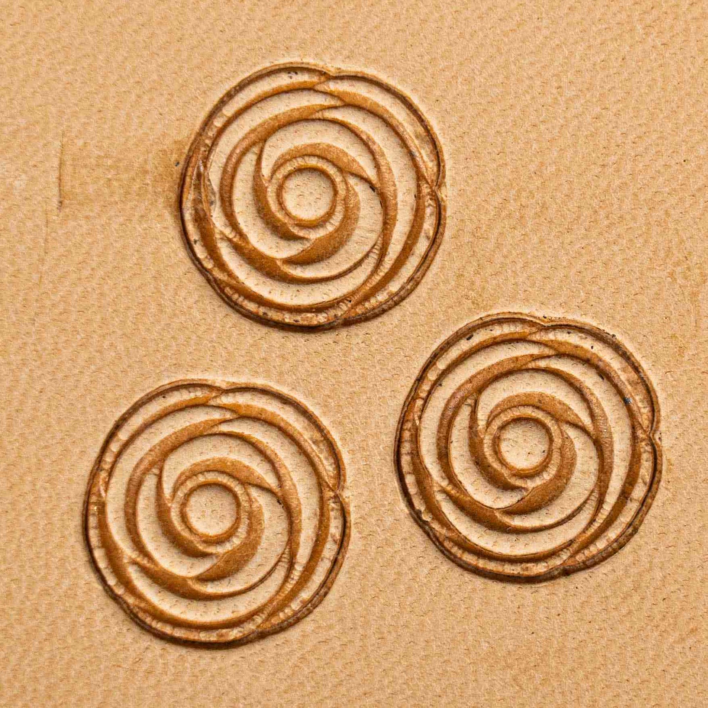 LT165 Rose Leather Stamping Tool–Spiral Bloom Rose 14x14mm (5/9" x 5/9")