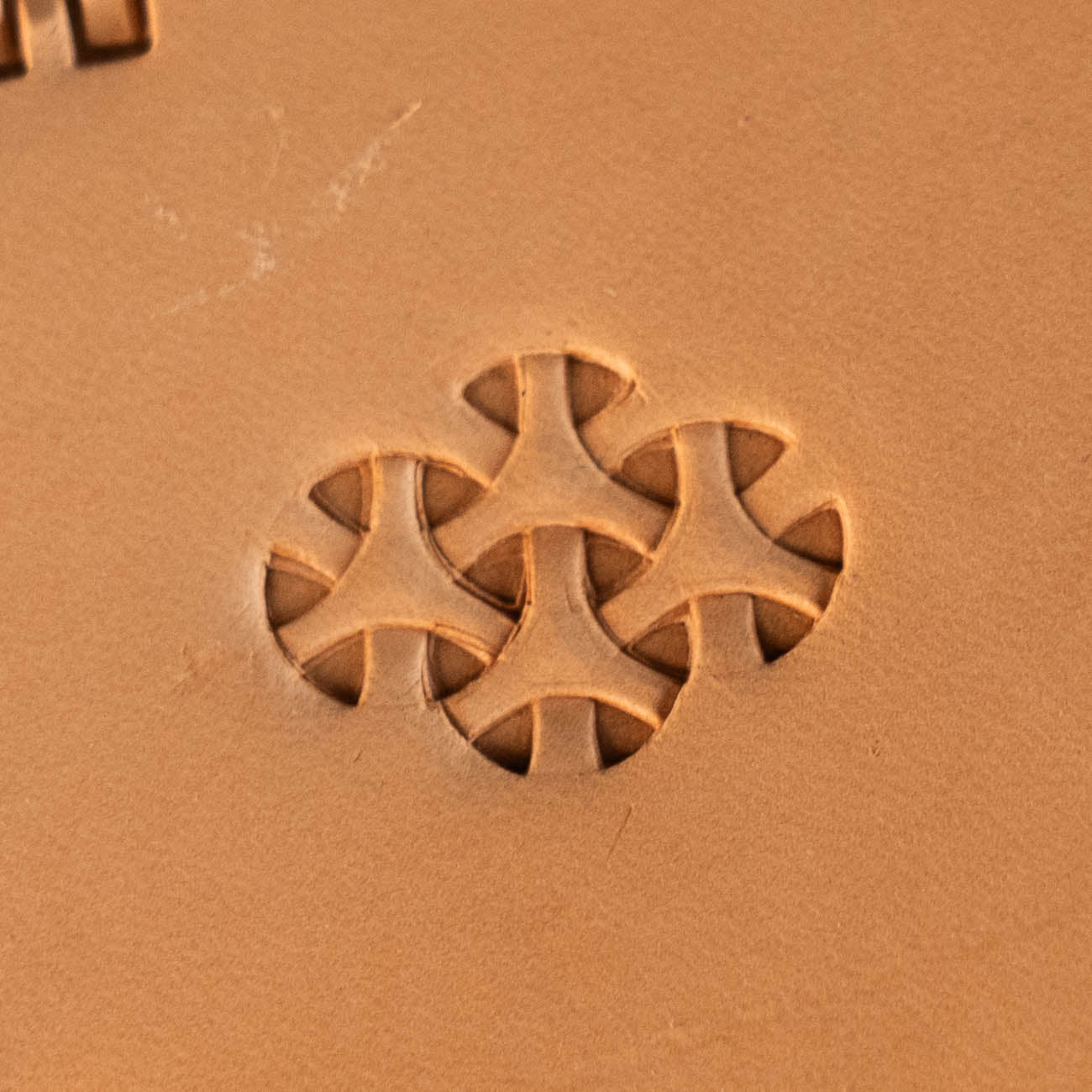 LT301 Tri Leather Stamping Tool– Tri 10x10mm (2/5" x 2/5")