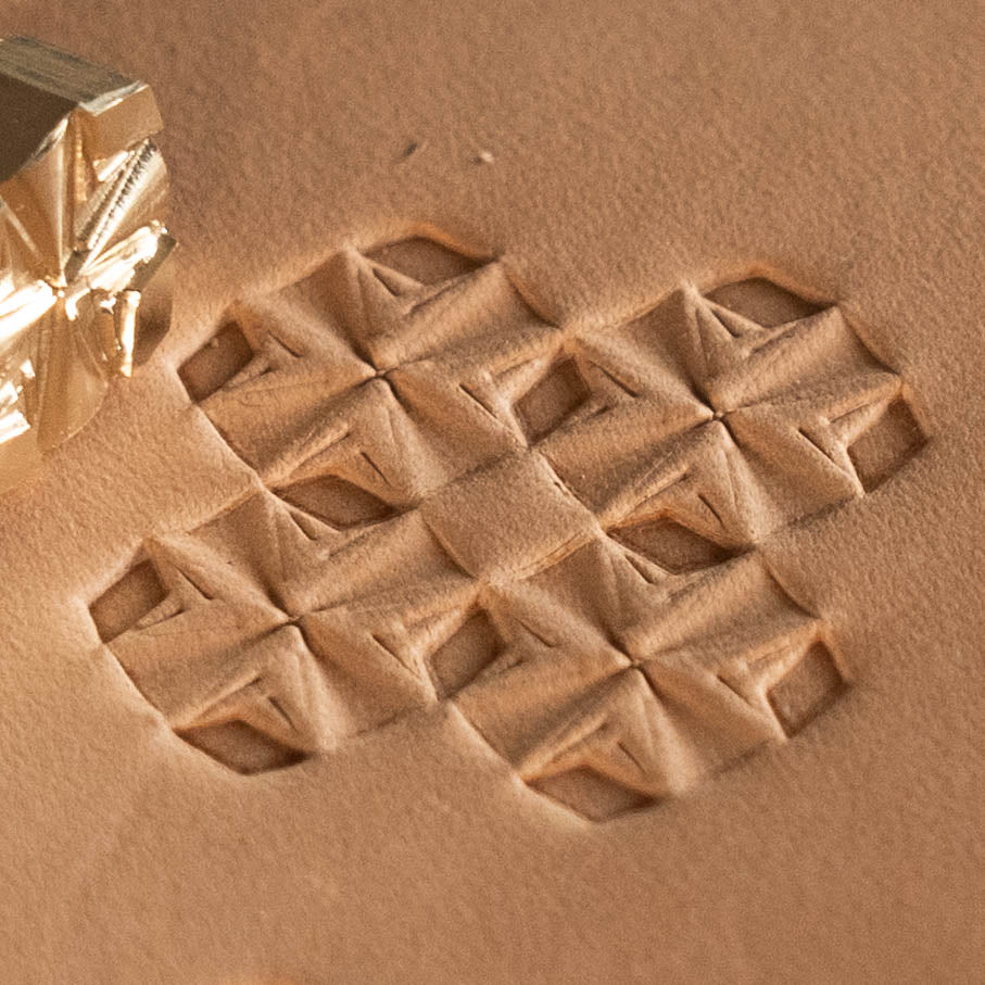 LT307 Geometric Leather Stamping Tool–Folded Star Geometric 15x15mm (7/12" x 7/12")