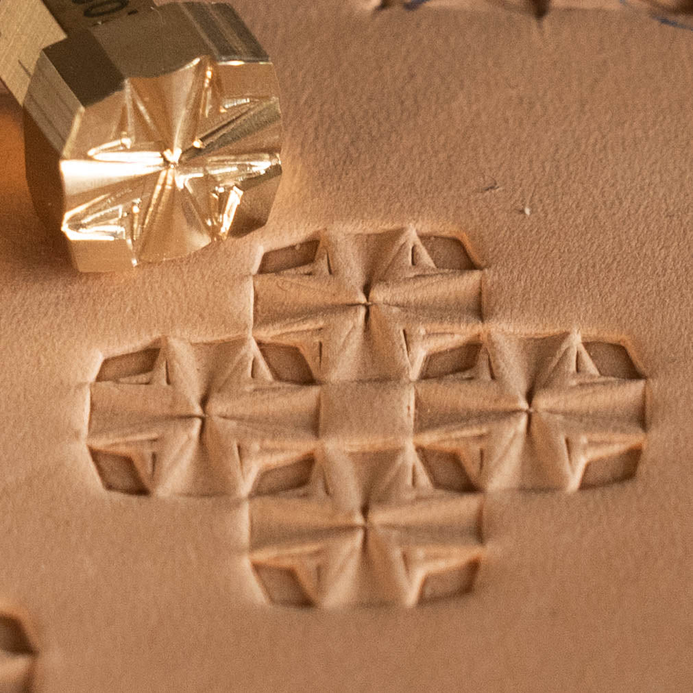 LT307 Geometric Leather Stamping Tool–Folded Star Geometric 15x15mm (7/12" x 7/12")