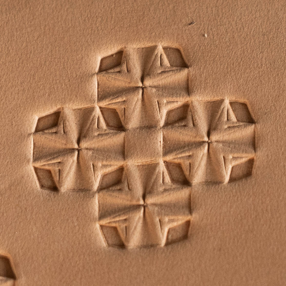 LT307 Geometric Leather Stamping Tool–Folded Star Geometric 15x15mm (7/12" x 7/12")