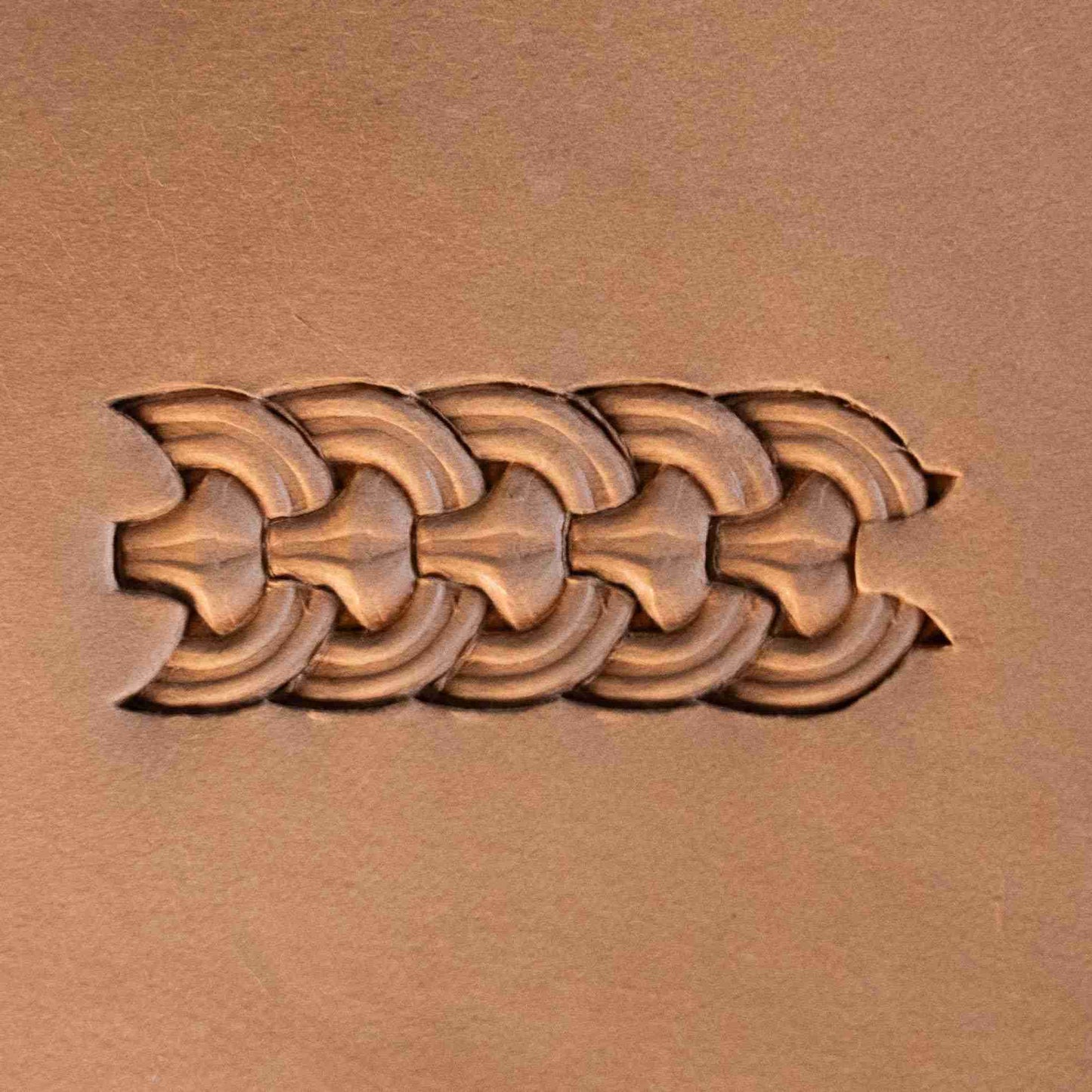 LT420 Basket Weave Leather Stamping Tool–Curved Links Basket Weave 12x15mm (7/15" x 7/12")