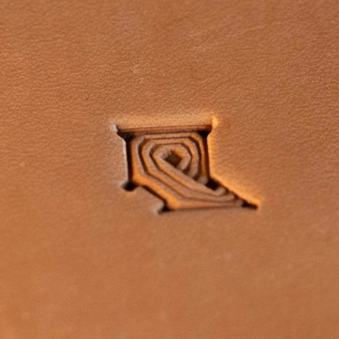LT513 Geometric Leather Stamping Tool–Maze Lines Geometric 15x18mm (7/12" x 5/7")