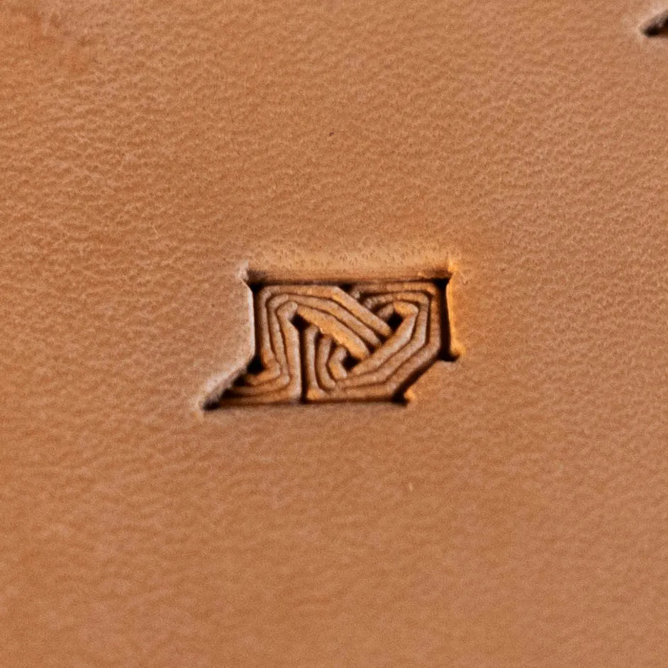 LT596 Geometric Leather Stamping Tool–Celtic Knot Geometric 13x12mm (1/2" x 7/15")