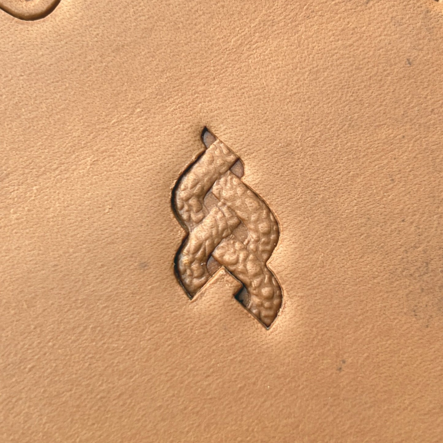 Celtic Knot leather stamp LT389 — single impression on veg-tan leather