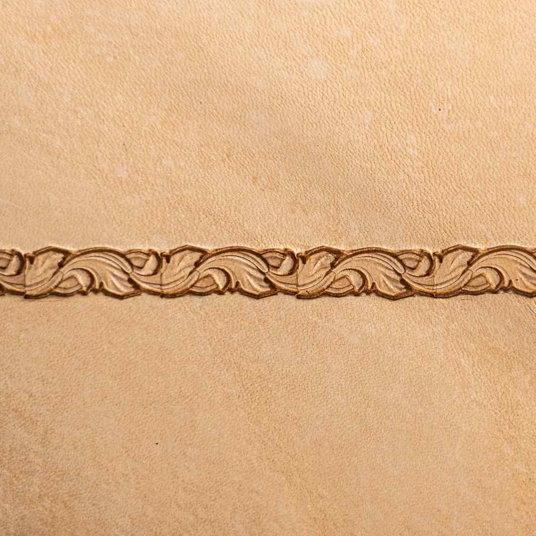 LT173 Leaf Leather Stamping Tool–Border Leaf 18x7mm (5/7" x 3/11")