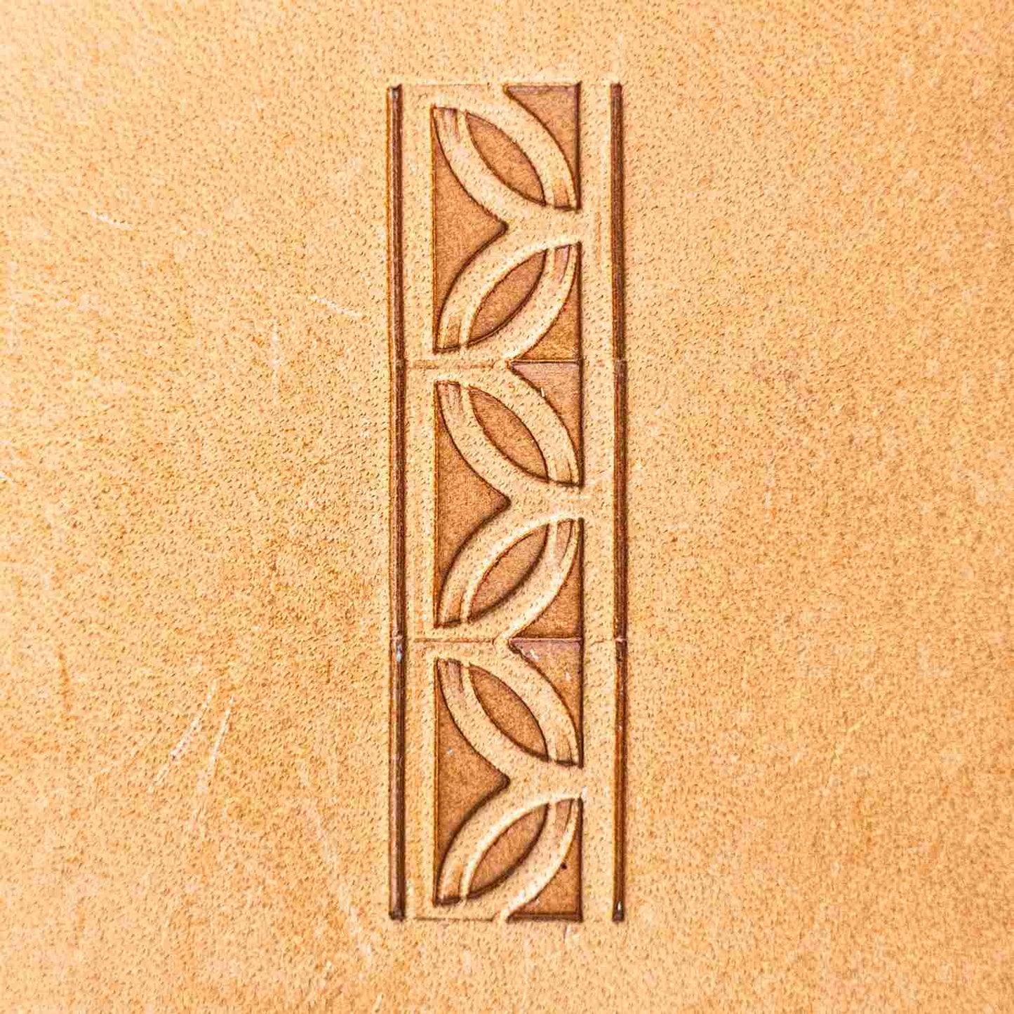 LT100 Geometric Leather Stamping Tool– Frame Geometric