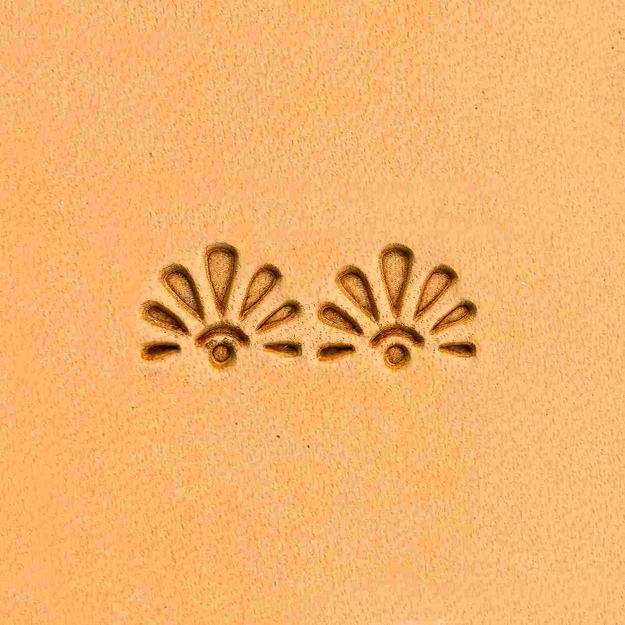 LT262 Fan Shape Leather Stamping Tool– Fan Shape 10x08mm (2/5" x 5/16")