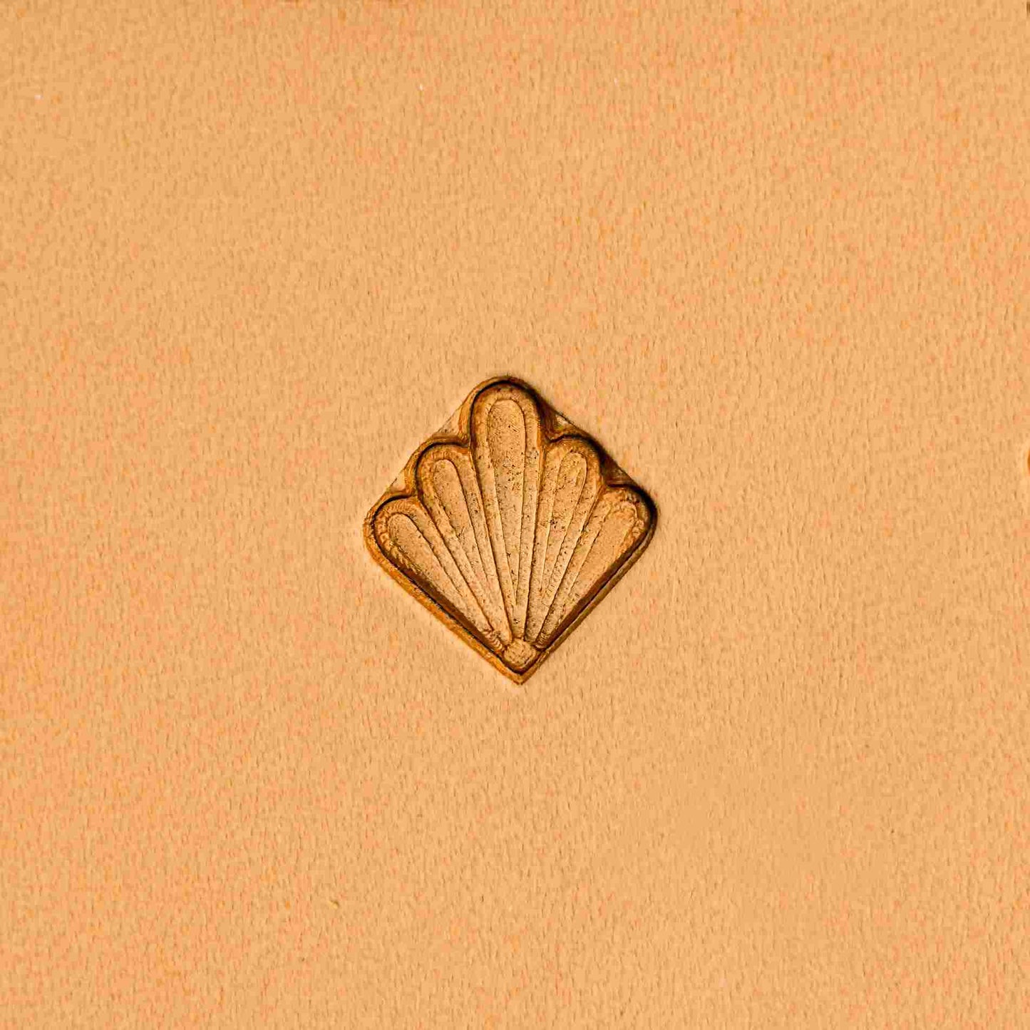 LT298 Fan Shape Leather Stamping Tool– Fan Shape 13x12mm (1/2" x 7/15")