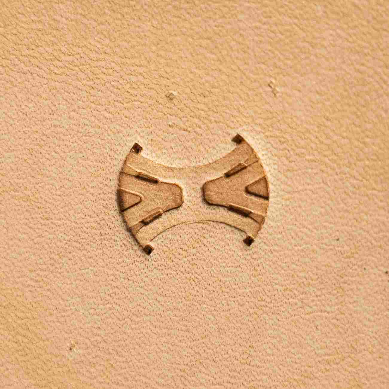 LT014 Geometric Leather Stamping Tool–Interlocking Shapes Geometric