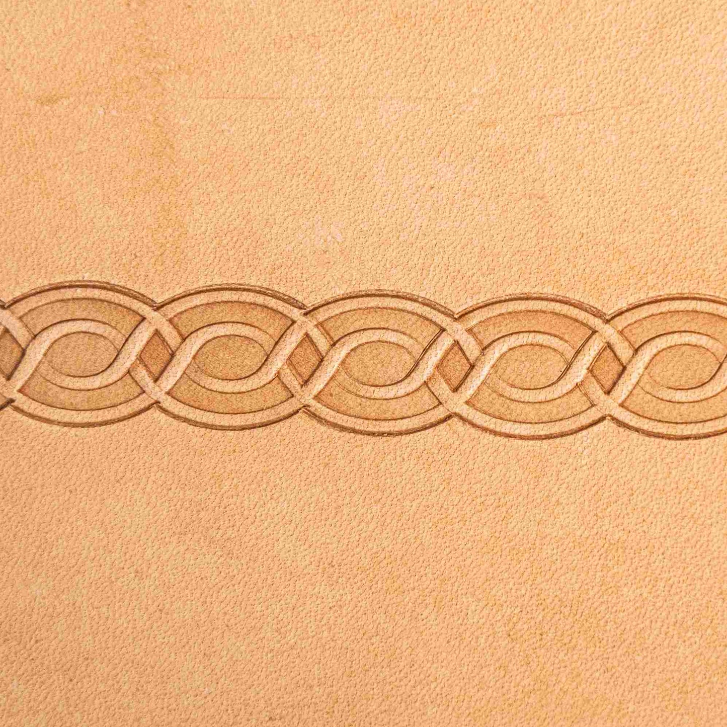 LT047 Geometric Leather Stamping Tool–Interlocking Geometric 19x13mm (3/4"x1/2")