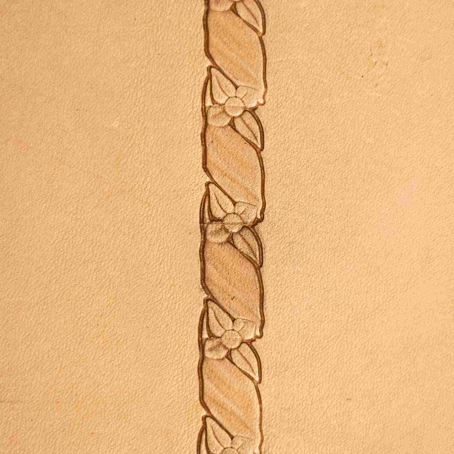 LT065 Floral Border Leather Stamping Tool– Floral Border 19x10mm (3/4"x3/8")