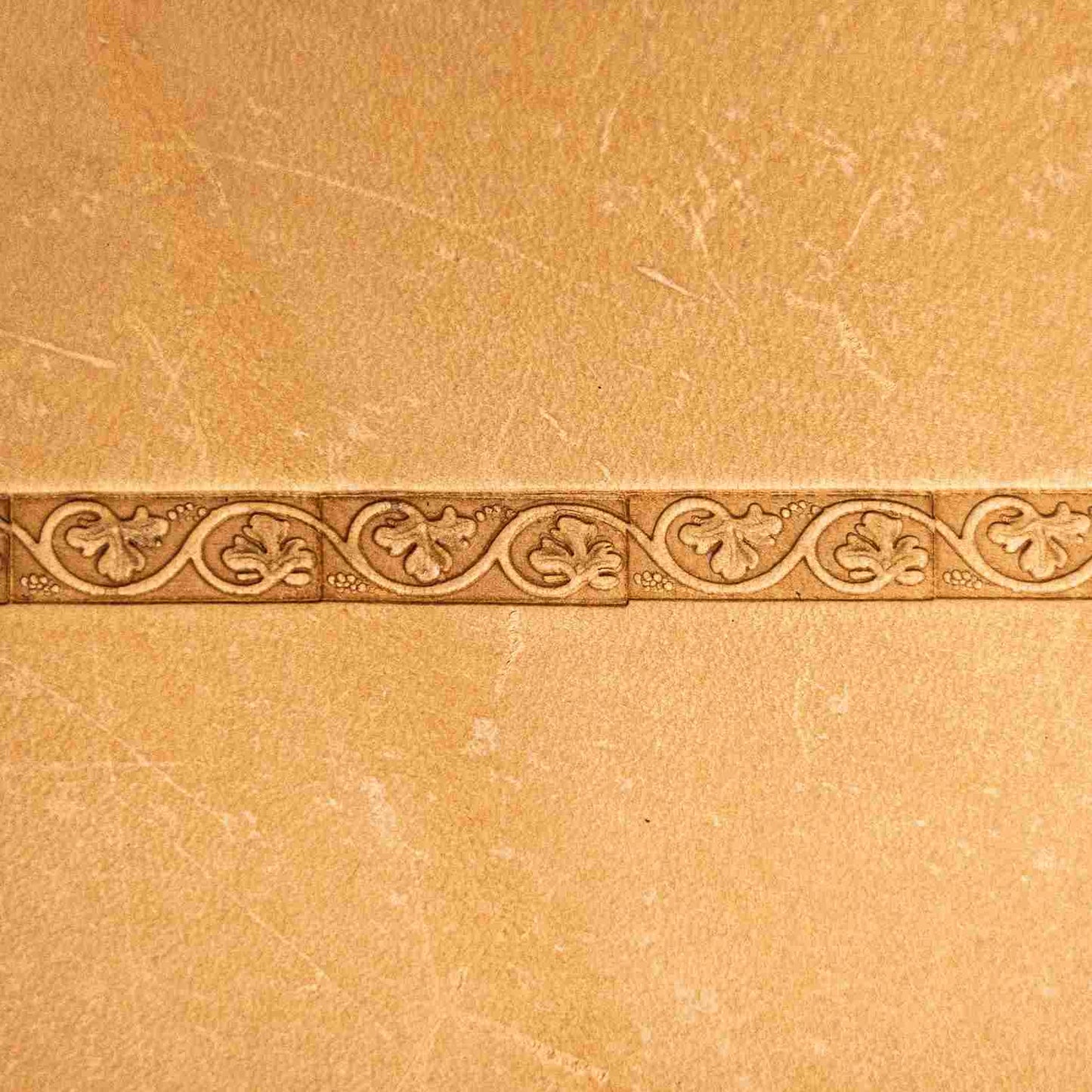 LT188 Oak Leaf Leather Stamping Tool–Border Strip Oak Leaf 20x7mm (11/14" x 3/11")
