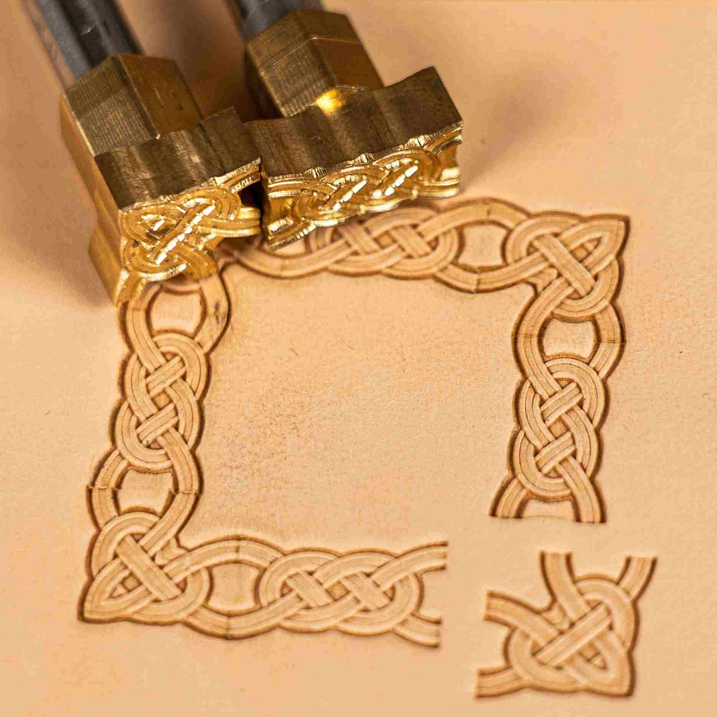 Pattern Leather Stamp – Celtic Knot